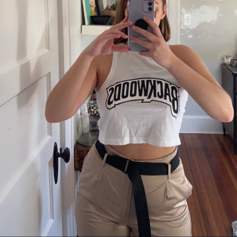BACKWOODS Printed Racerback Cropped Tank Top - Picture 3 of 3